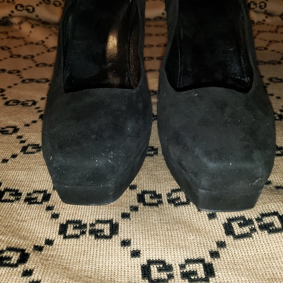 Gucci Black Suede Platform Pumps Size 10 - Picture 5 of 5